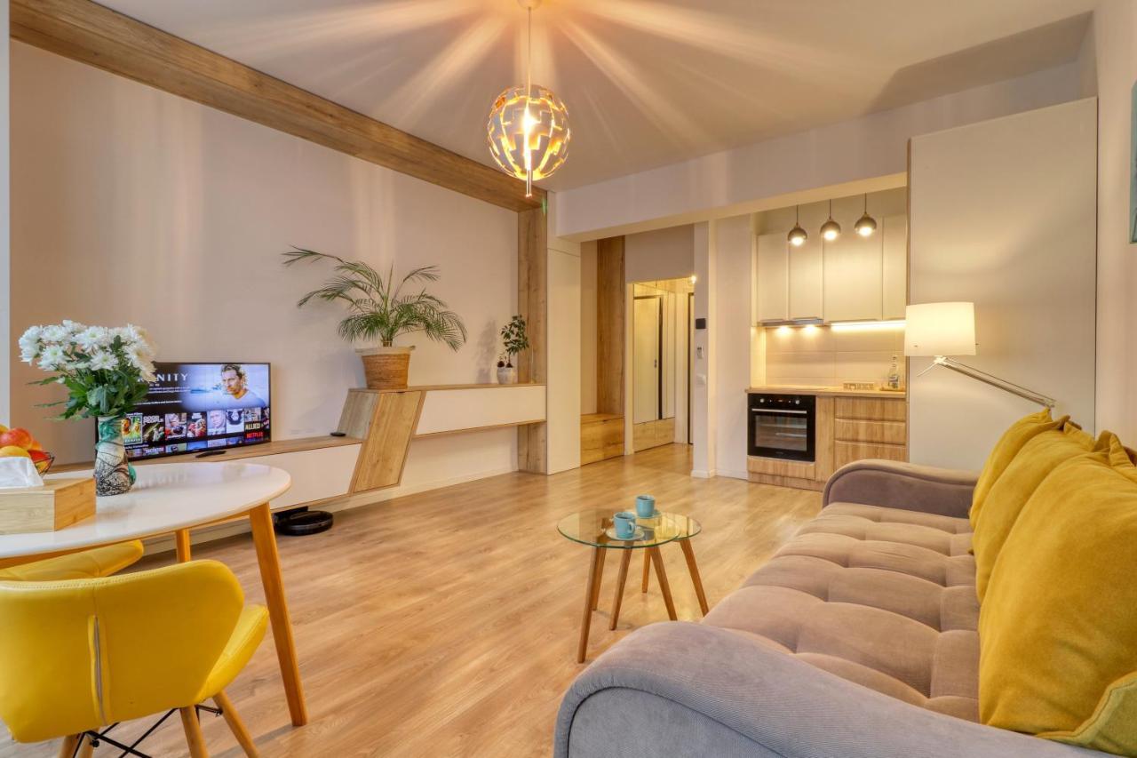 Relaxation Station - My Charming, Cosy&Inviting Apt - Smart Thermostat - Private Parking - Ior Park - Long Term Price Cuts Boekarest Buitenkant foto