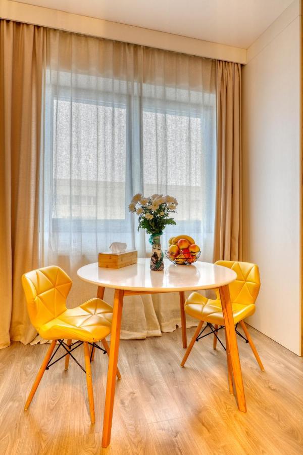 Relaxation Station - My Charming, Cosy&Inviting Apt - Smart Thermostat - Private Parking - Ior Park - Long Term Price Cuts Boekarest Buitenkant foto
